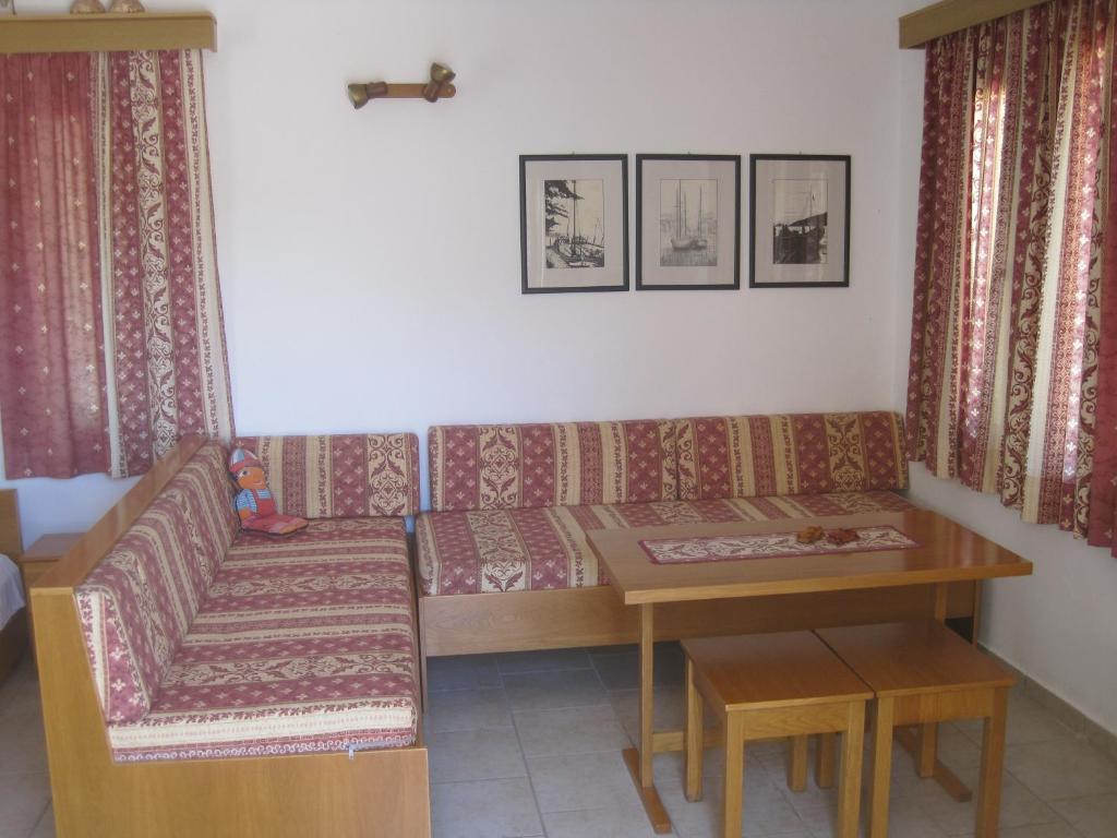 Vamos Palace Apartments الغرفة الصورة
